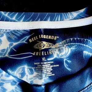Reel Legends Performance Outfitters Size XL Freeline Shirt Fish Skeletons